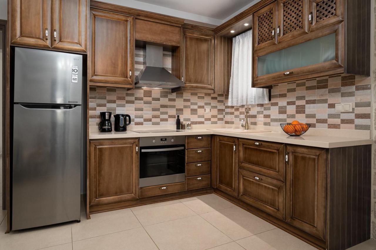 Orelia Cretan Deluxe Apartments Kamilari Bagian luar foto