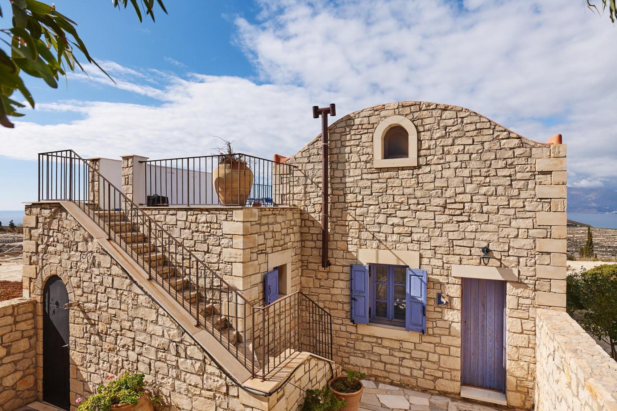Orelia Cretan Deluxe Apartments Kamilari Bagian luar foto