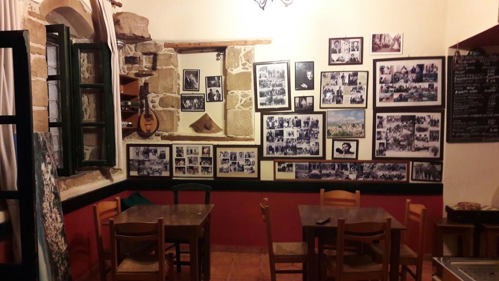 Orelia Cretan Deluxe Apartments Kamilari Bagian luar foto